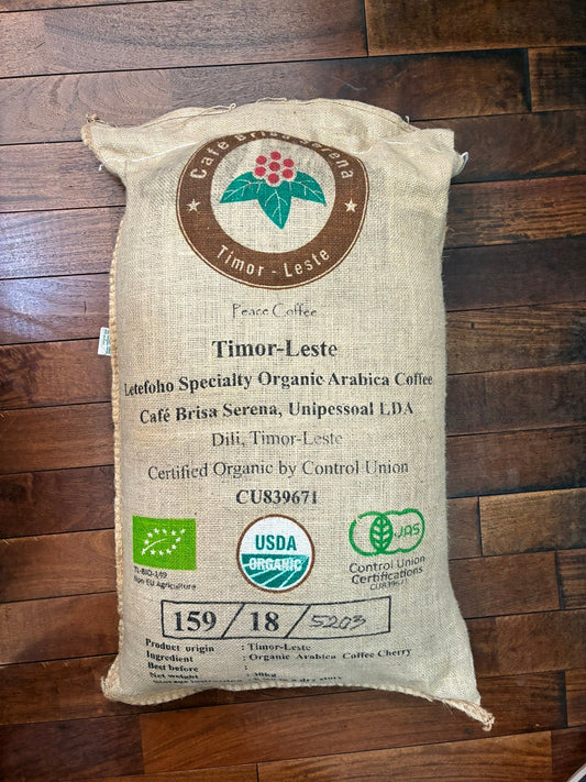 【新豆入荷】お待たせいたしました。東ティモールから届いた、心洗われる「清らかな一杯」